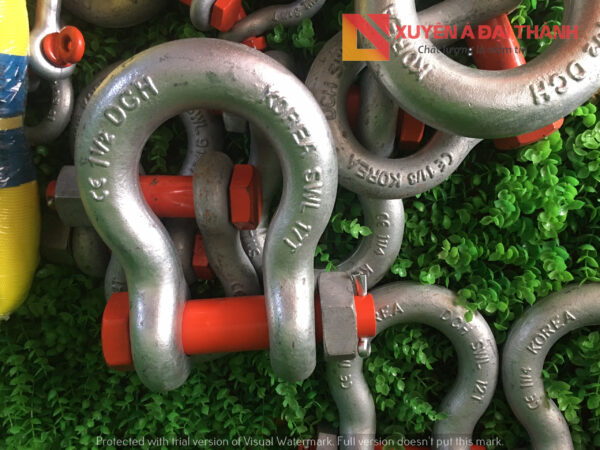 Ma Ní 17 Tấn Omega Chốt Vặn Ren Daichang Hàn Quốc